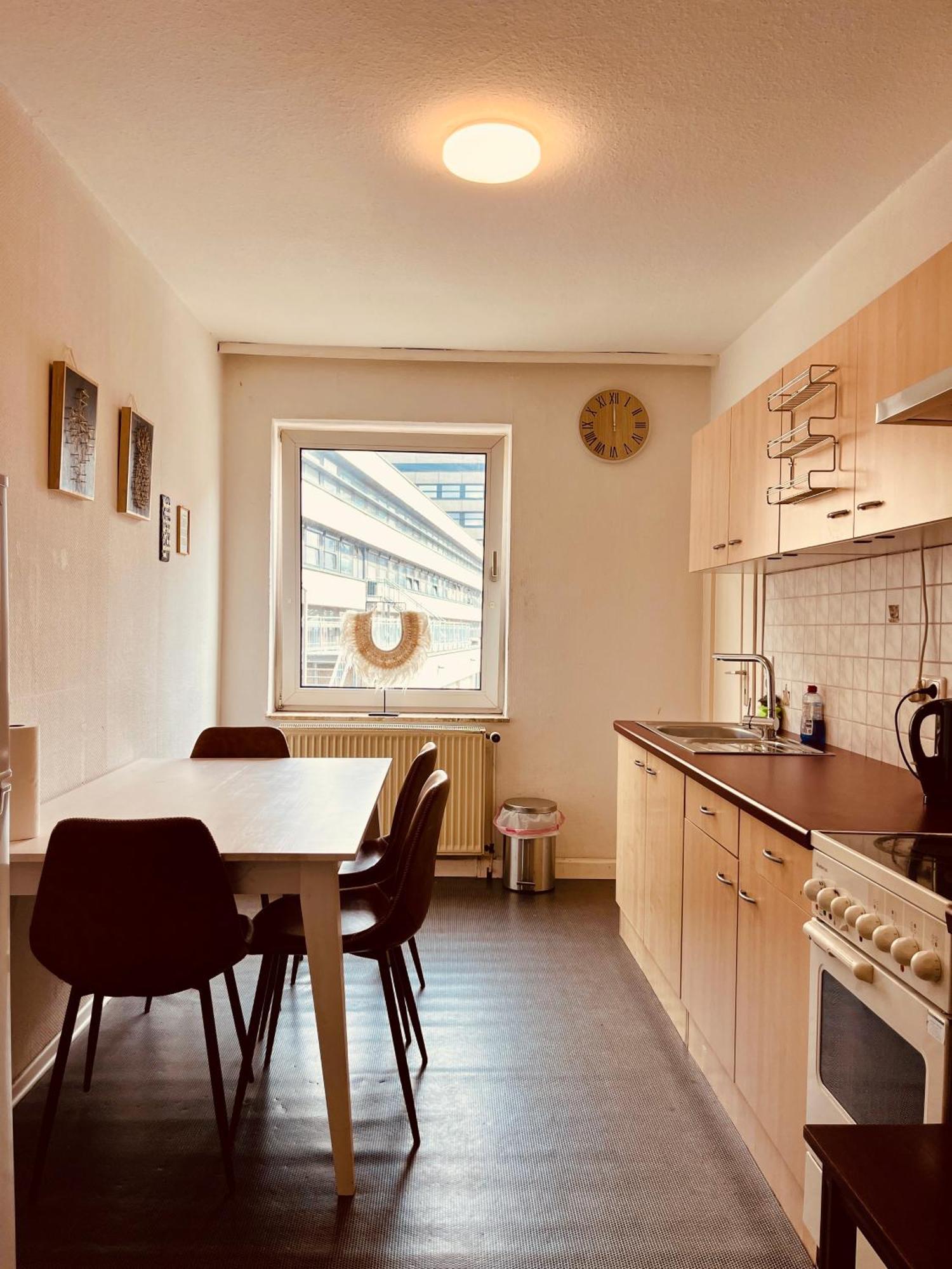 Geraeumige Wohnung Im Herzen Kassels Ngoại thất bức ảnh